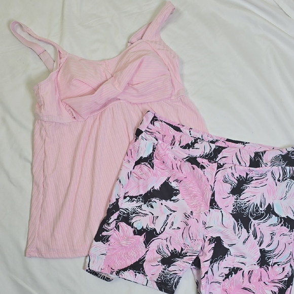 Pink Feather Print Tankini Set Size XL NwOT - Picture 3 of 11